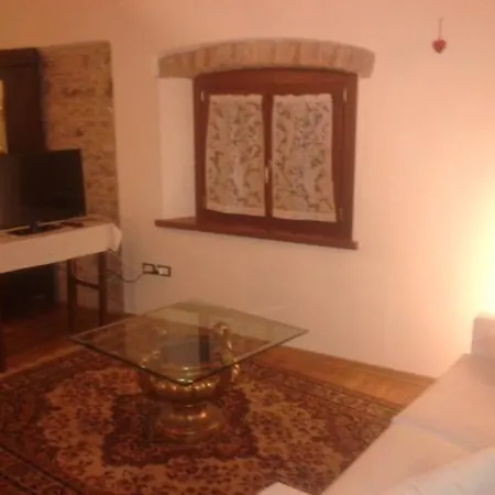Casa di campagna Agrituristico Conte Ottelio *