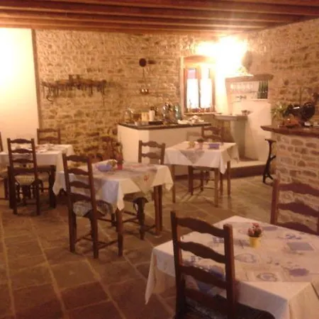 Gospodarstwo wiejskie Agrituristico Conte Ottelio Pradamano