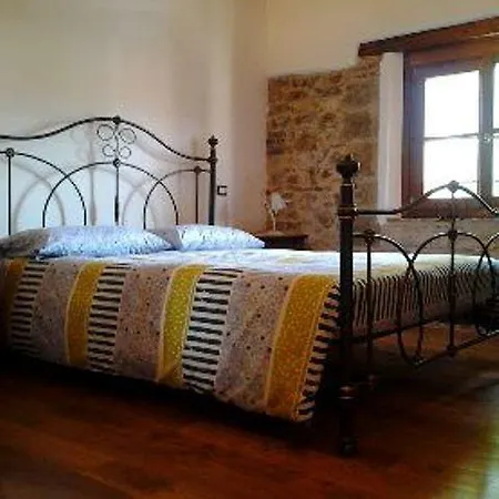Casa di campagna Agrituristico Conte Ottelio *